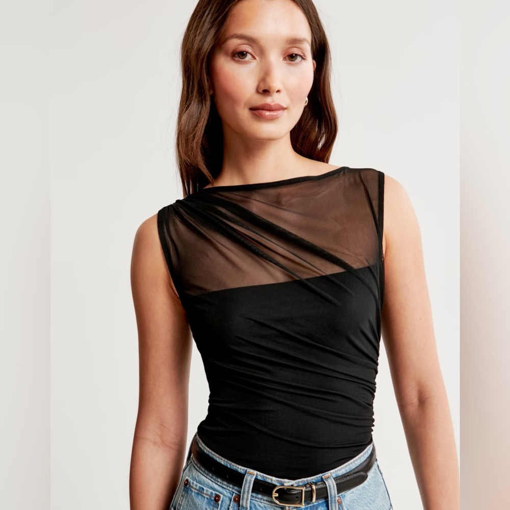 Abercrombie & Fitch Mesh Draped Slash Top - M